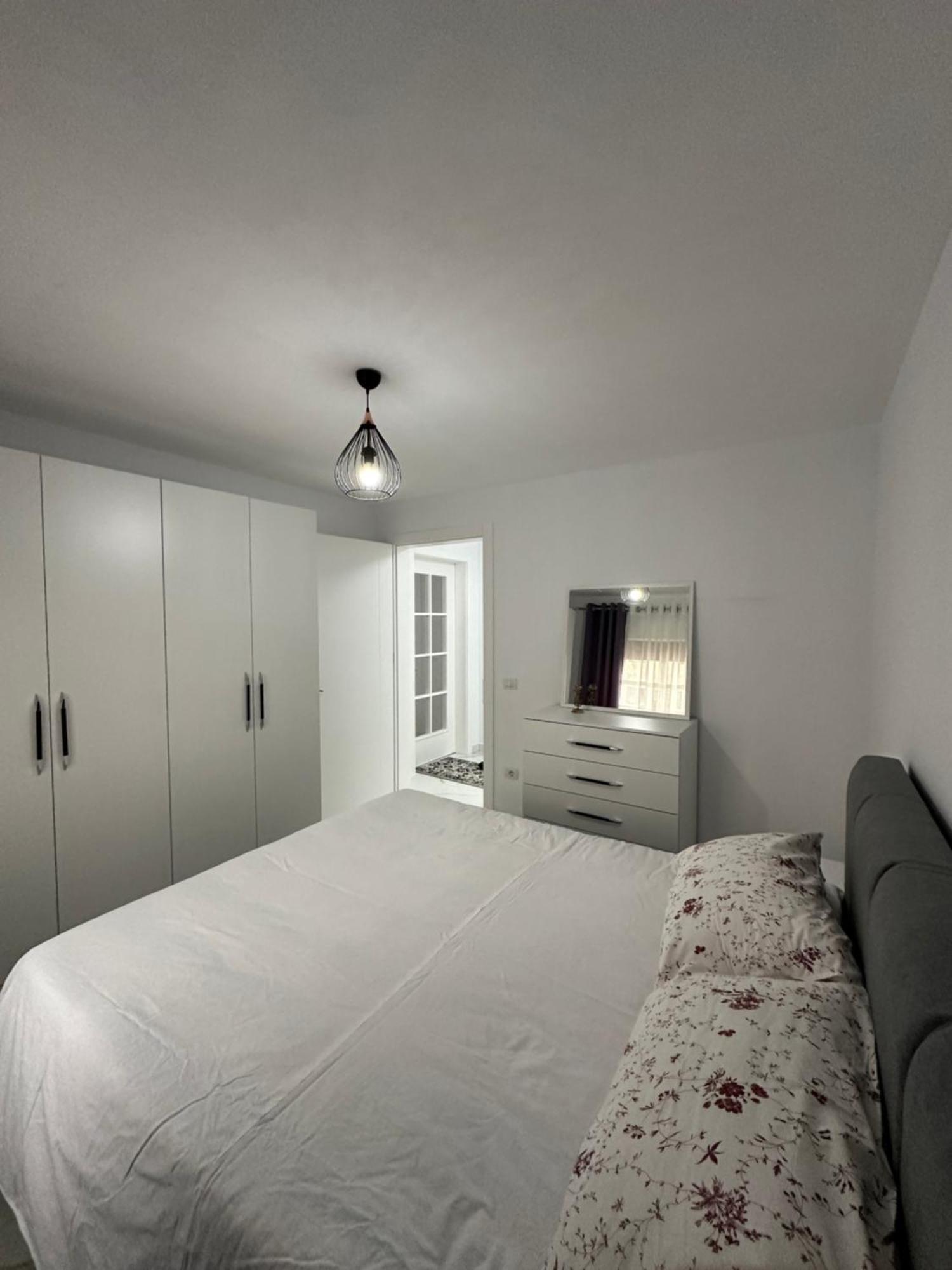 Elezi Apartment City Centre Tirana Exteriér fotografie